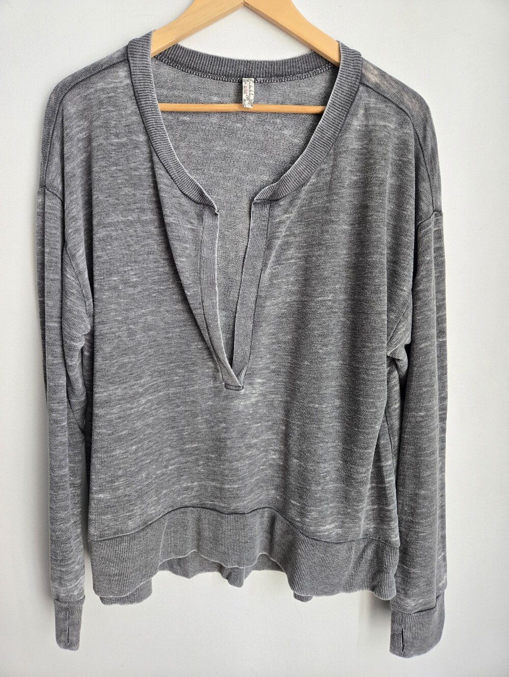 Vintage INTIMATELY FREE PEOPLE Relaxed V-Neck Pullover Sweatshirt - Gray